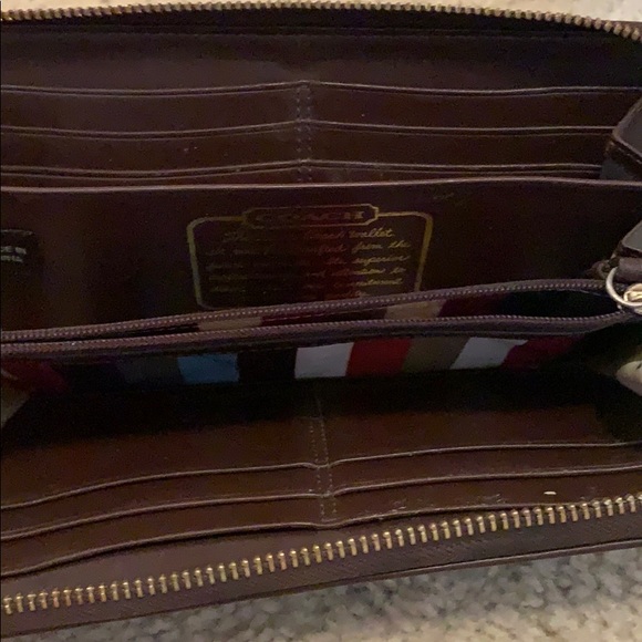 Coach Wallet - Picture 3 of 4
